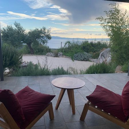 Zen Rocks Resort Kalianeika Zewnętrze zdjęcie